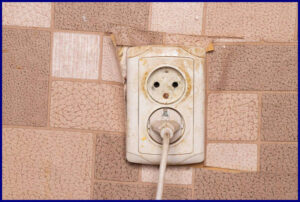 Minimalizáld az elektromos hibák kockázatát a Villanyvezeték cseréjével.