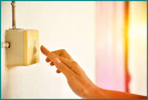 A biztonságos és hatékony otthoni környezetért rendszeresen ellenőriztesd és cseréld ki a kapcsolókat, ha szükséges.